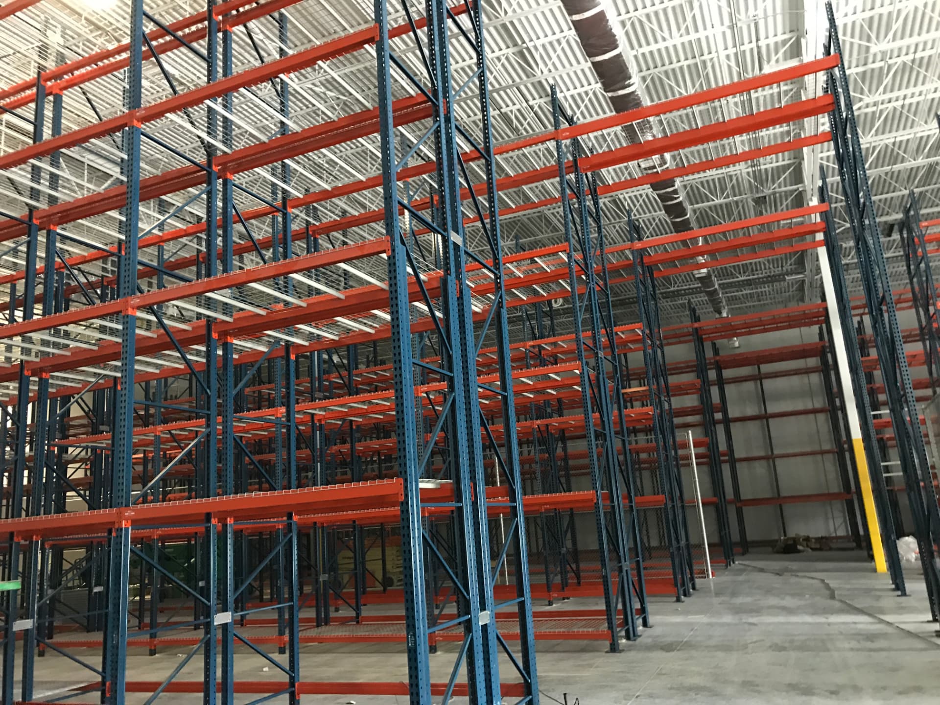 Pallet rack and warehouse racking installation by Memphis Pallet Rack