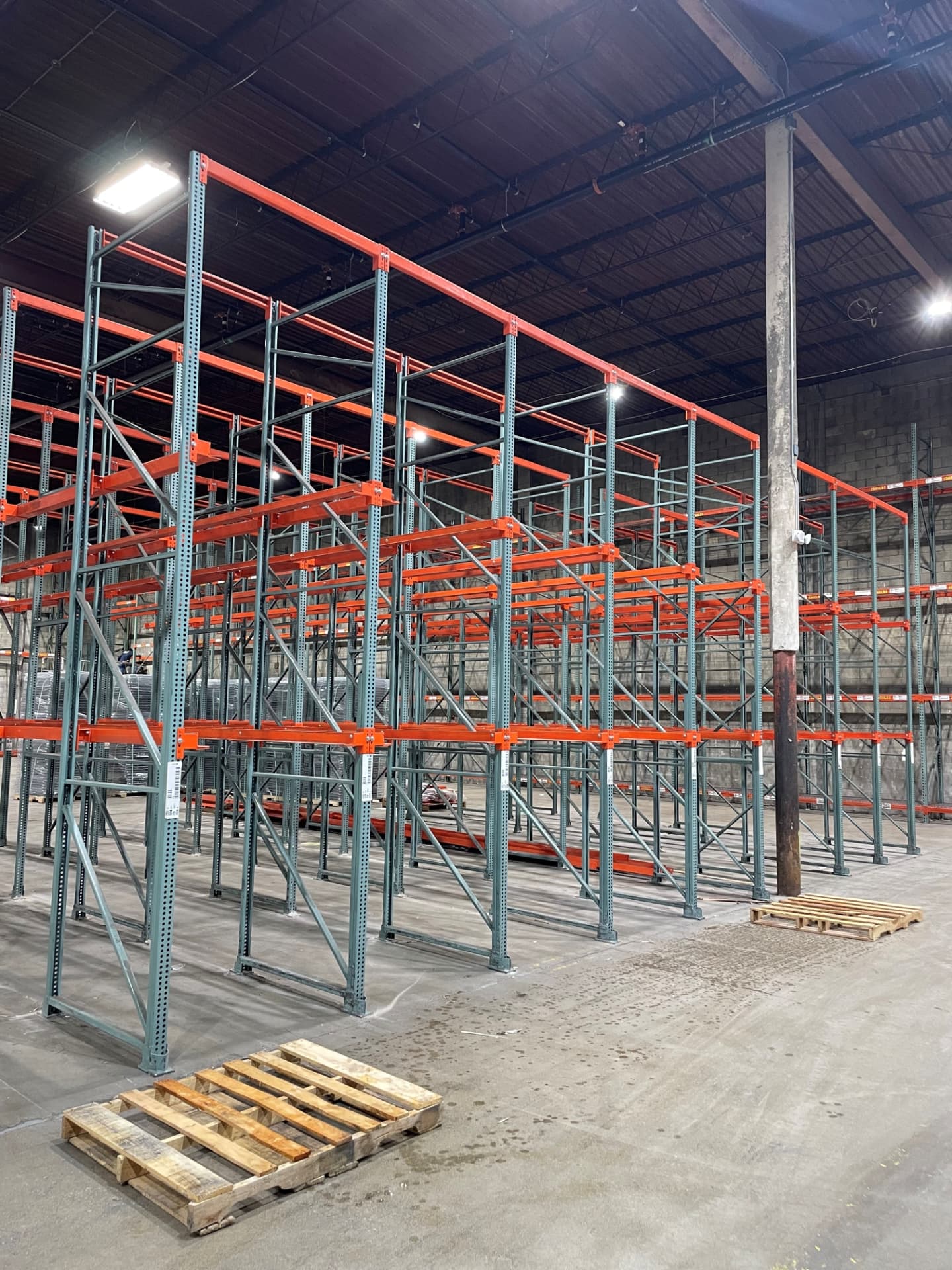 Pallet rack and warehouse racking installation by Memphis Pallet Rack