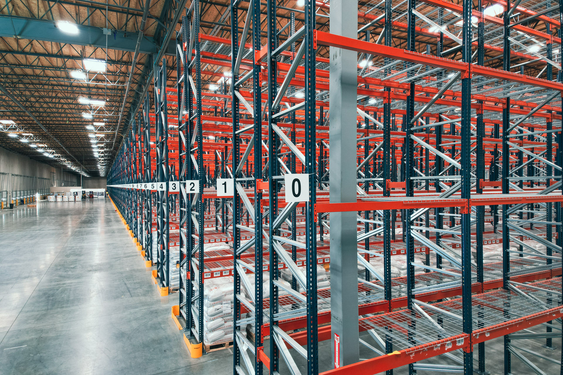 Industrial pallet racking warehouse in Bartlett